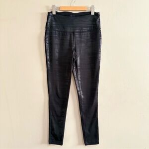 Mondetta Black Leggings with Sleek Finish